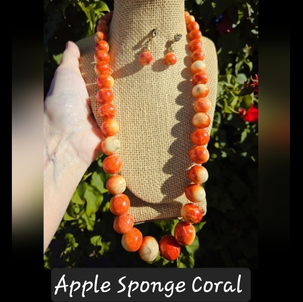 Vtg Apple Sponge Coral Demi